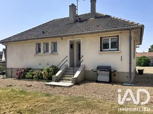 House in Puiseux (28170)