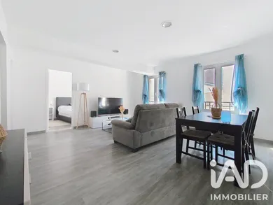 Appartement à Sonchamp (78120)