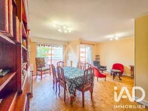 Apartment in Créteil (94000)