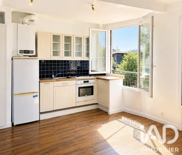 Appartement à Saint-Denis (93200) photo 2