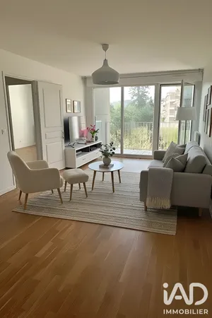 Apartment in Sceaux (92330)