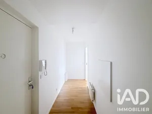 Apartment in Sceaux (92330)