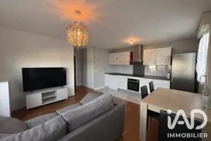 Apartment in Vert-Saint-Denis (77240)
