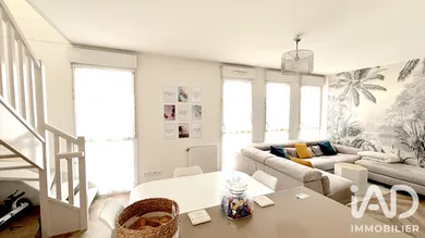 Apartment in Les Ulis (91940)