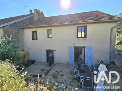 Village house in Montigny-Mornay-Villeneuve-sur-Vingeanne (21610)