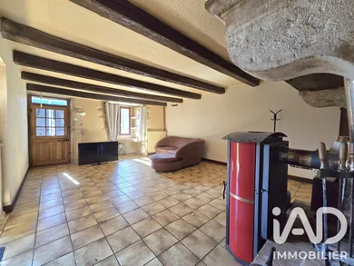 Village house in Montigny-Mornay-Villeneuve-sur-Vingeanne (21610)