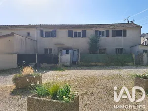 Immeuble à Roissy-en-Brie (77680)