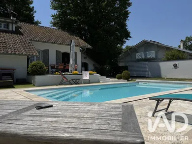Maison d'architecte à Saint-Vincent-de-Tyrosse (40230)