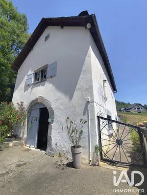 Maison de village à Osse-en-Aspe (64490)