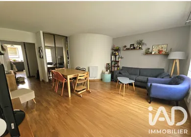 Apartment in Asnières-sur-Seine (92600)