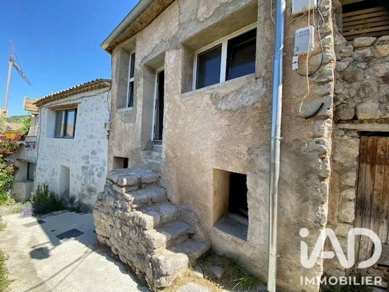Maison 2 pièces 72 m² · à La Roche-sur-le-Buis · 72 m² · 75 000 €