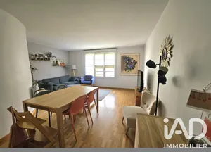 Apartment in Asnières-sur-Seine (92600)