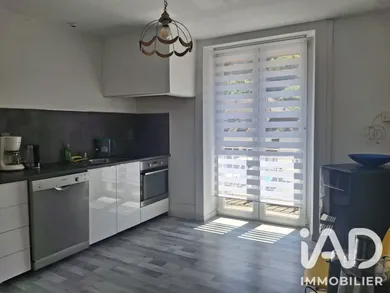 Townhouse in Ornans (25290)