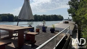 Péniche à Évry (91000)
