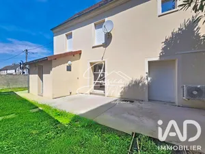 Townhouse in Le Plessis-Belleville (60330)
