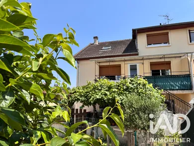 Maison à Sucy-en-Brie (94370)