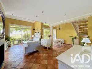 Architectural house in Labastide-Beauvoir (31450)