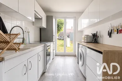 House in Magnanville (78200)
