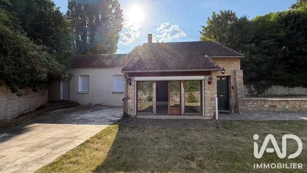 Maison à D'Huison-Longueville (91590) photo 2