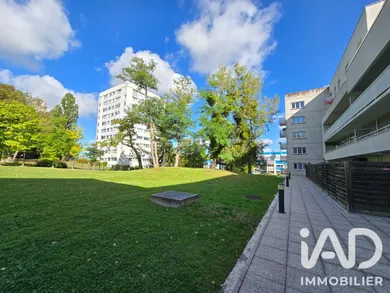 Appartement à Sucy-en-Brie (94370)