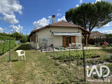 Townhouse in Tignieu-Jameyzieu (38230)