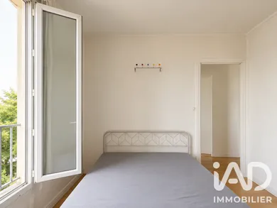 Apartment in Arcueil (94110)