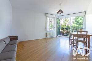 Apartment in Villeurbanne (69100)
