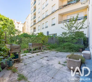 Apartment in Villeurbanne (69100)