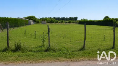 Terrain à bâtir à Champigny-sur-Veude (37120)