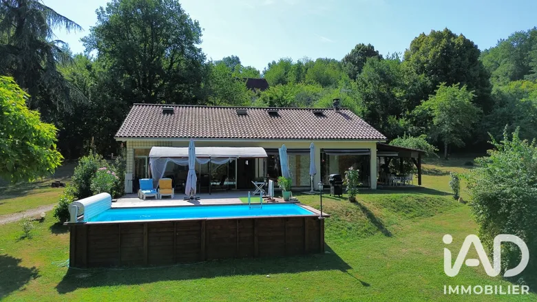 Maison 7 pièces 204 m² · à Le Buisson-de-Cadouin · 204 m² · 400 000 €