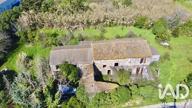 Farm in Lapalud (84840)