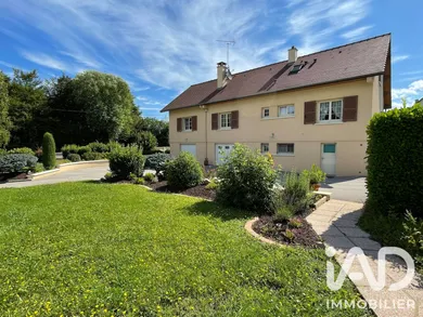 House in Simard (71330)