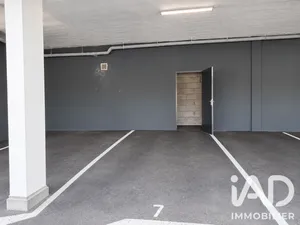 Parking à Saint-Sébastien-sur-Loire (44230)