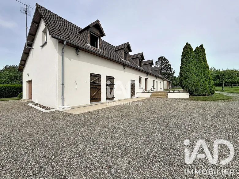 Maison 9 pièces 220 m² · à La Ferté-en-Ouche · 220 m² · 255 000 €