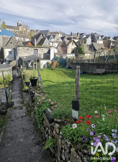 Townhouse in Oloron-Sainte-Marie (64400)