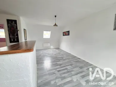 Apartment in Persan (95340)