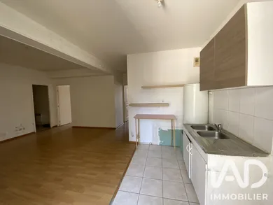 Appartement à Fontainebleau (77300)