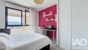 Appartement à Aix-en-Provence (13090)