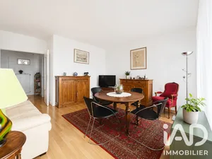 Apartment in Carrières-sur-Seine (78420)