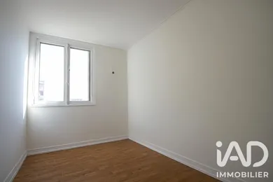 Apartment in Asnières-sur-Seine (92600)