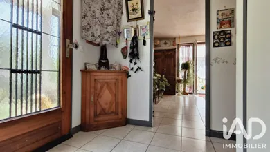 Detached house in Villeneuve-sur-Fère (02130)