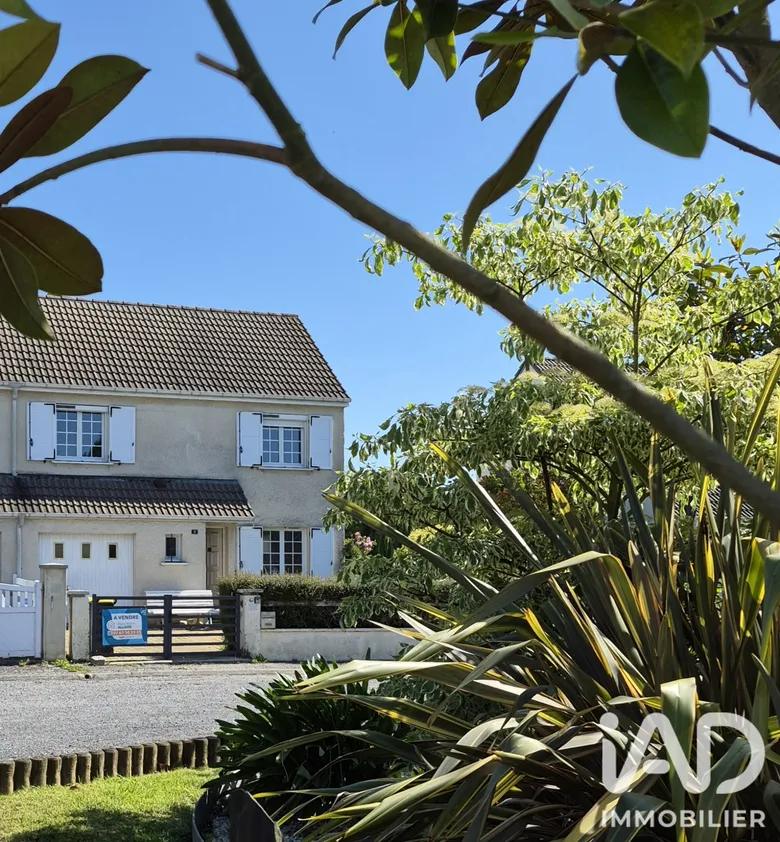 Maison 5 pièces 90 m² · à Merville-Franceville-Plage · 90 m² · 246 000 €