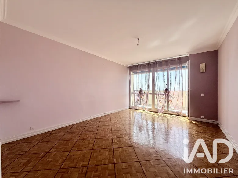 Appartement 3 pièces 75 m² · à Chalon-sur-Saône · 75,5 m² · 120 000 €