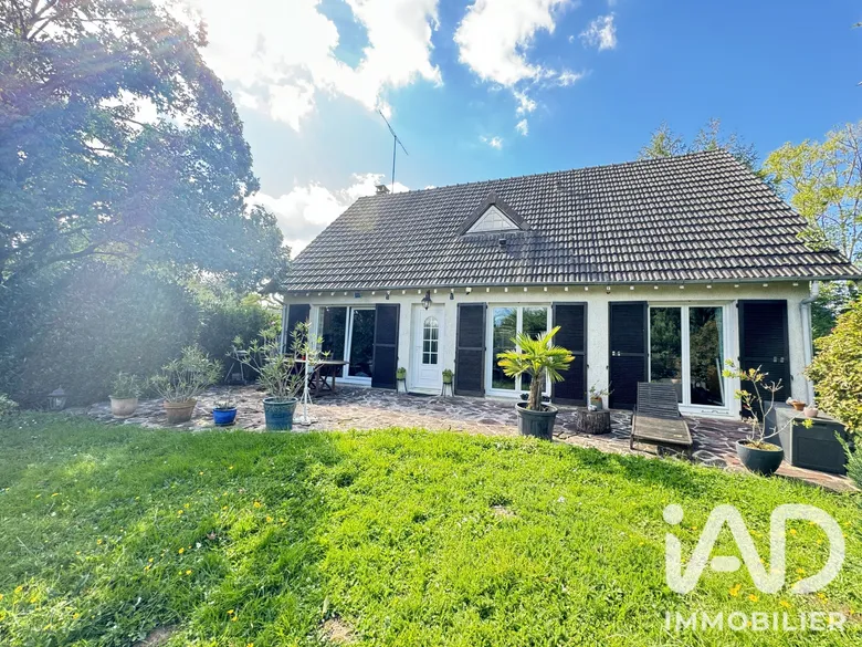Maison 7 pièces 140 m² · à Doue · 140 m² · 283 000 €