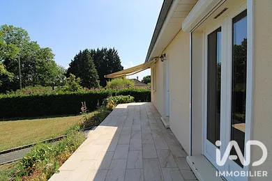 Detached house in Montboucher (23400)