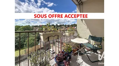 Apartment in Vaucresson (92420)