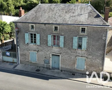 Townhouse in Charroux (86250)