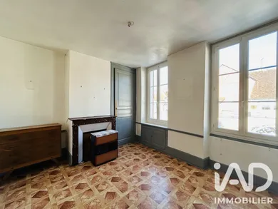Maison de ville à Saint-Florentin (89600)