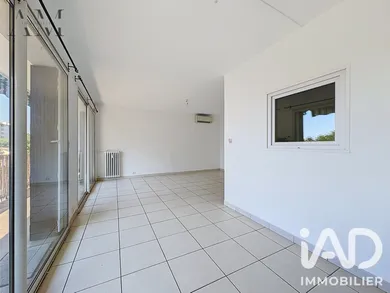 Apartment in Toulon (83100)