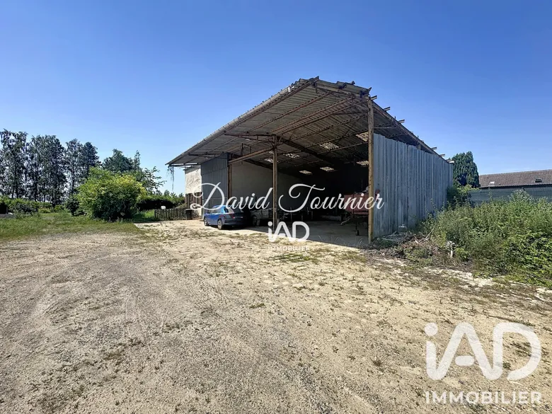 Terrain à bâtir à Thury-en-Valois (60890) · 137 000 €